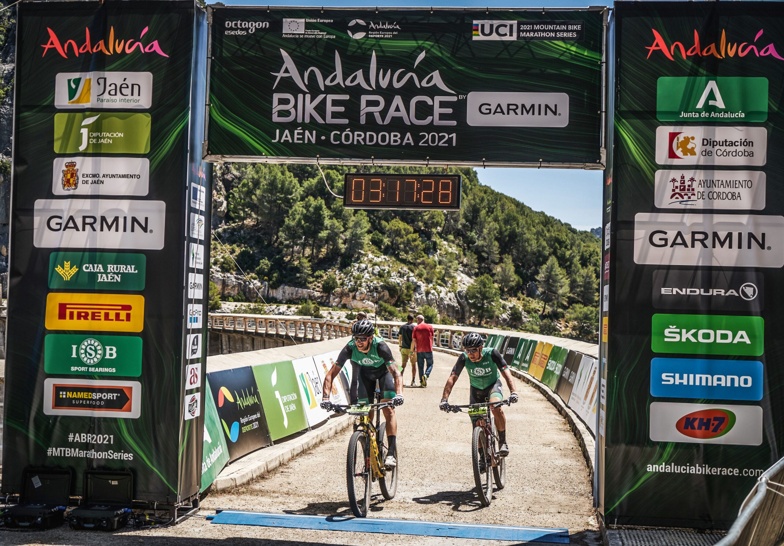 ISB SPORT triunfa Andalucia Bike Race 2021 (2)