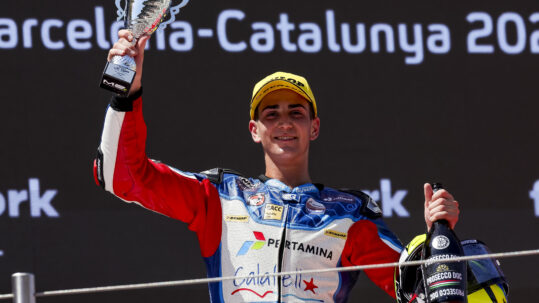 Pertamina Mandalika SAG Euvic Team podio en el Circuit de Barcelona ISB Sport