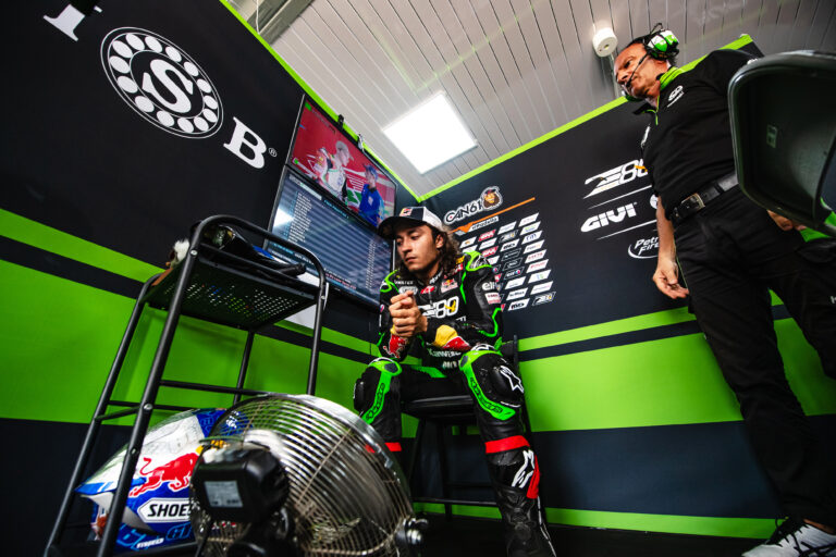 Kawasaki Puccetti Racing ISB Sport