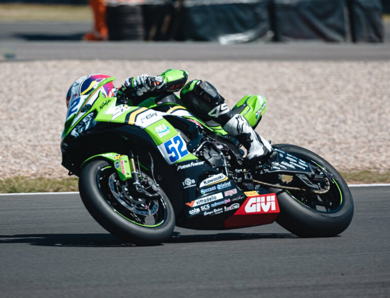 Kawasaki WorldSSP Donington Park (1)