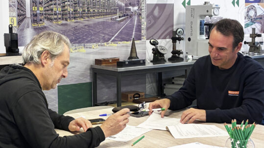 Firma acuerdo Ocisport y ISB Sport