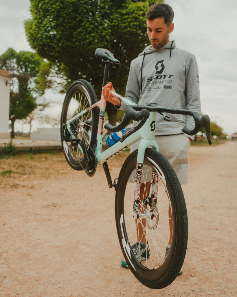 ALBERTO BARROSO, CAMPEÓN DE ESPAÑA DE GRAVEL